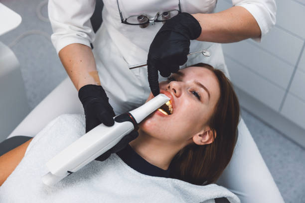 Best Broken or Chipped Tooth Repair in Huntgton, IN